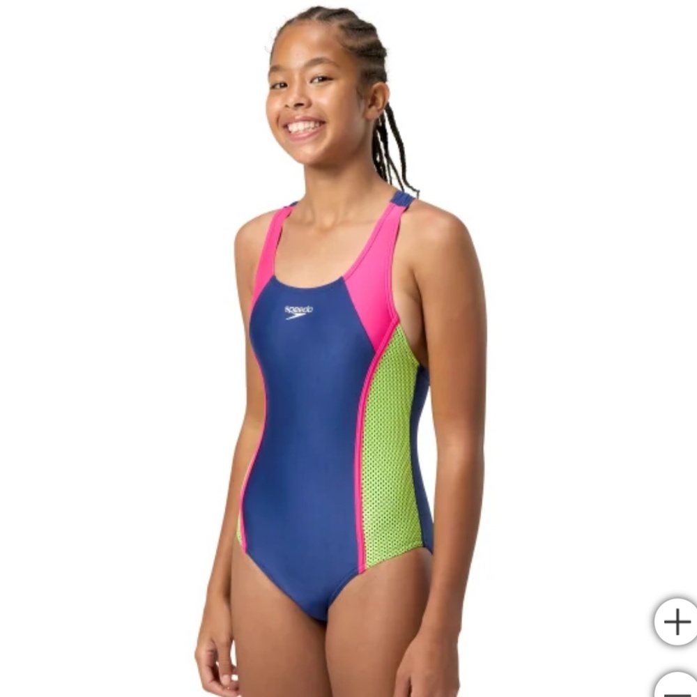 ✨NWT Speedo Youth 1-Piece Swimsuit - Trendy  - Small / Medium - High-Perform